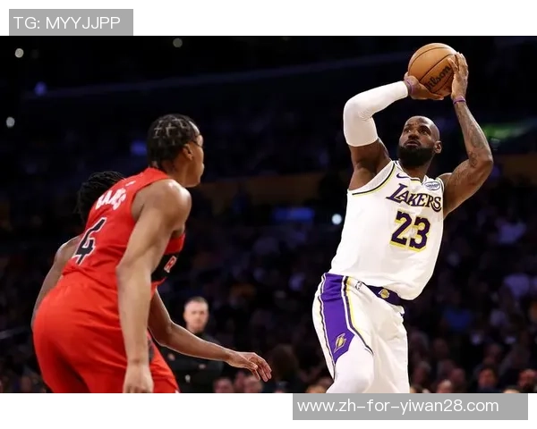 得分纪录中止！詹姆斯绝杀助攻！打爆猛龙，里夫斯狂轰44+5+11！